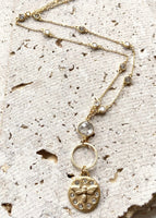 VB&CO:  QUEEN BEE BOUTIQUE NECK