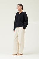 GRADE & GATHER:  V NECK OVERSIZE PULLOVER SWTR