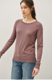 BE COOL:  L/S LIGHTWEIGHT CREW RAGLAN SWTR