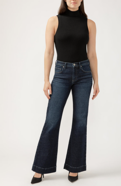 JAG:  KAIT FLARE JEAN W/WIDE HEM